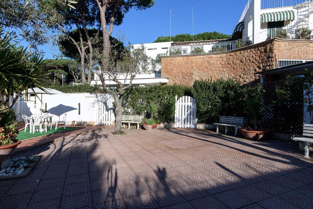 Villa Giulia Fregenae Exterior photo